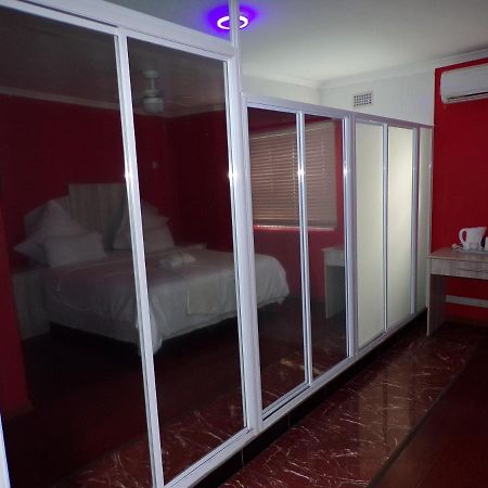 Khaya B&B Mandalay Cape Town Ngoại thất bức ảnh