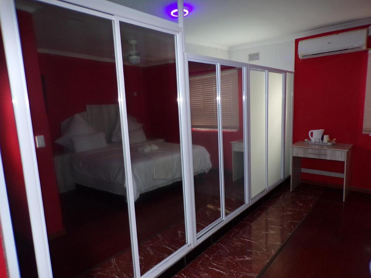 Khaya B&B Mandalay Cape Town Ngoại thất bức ảnh